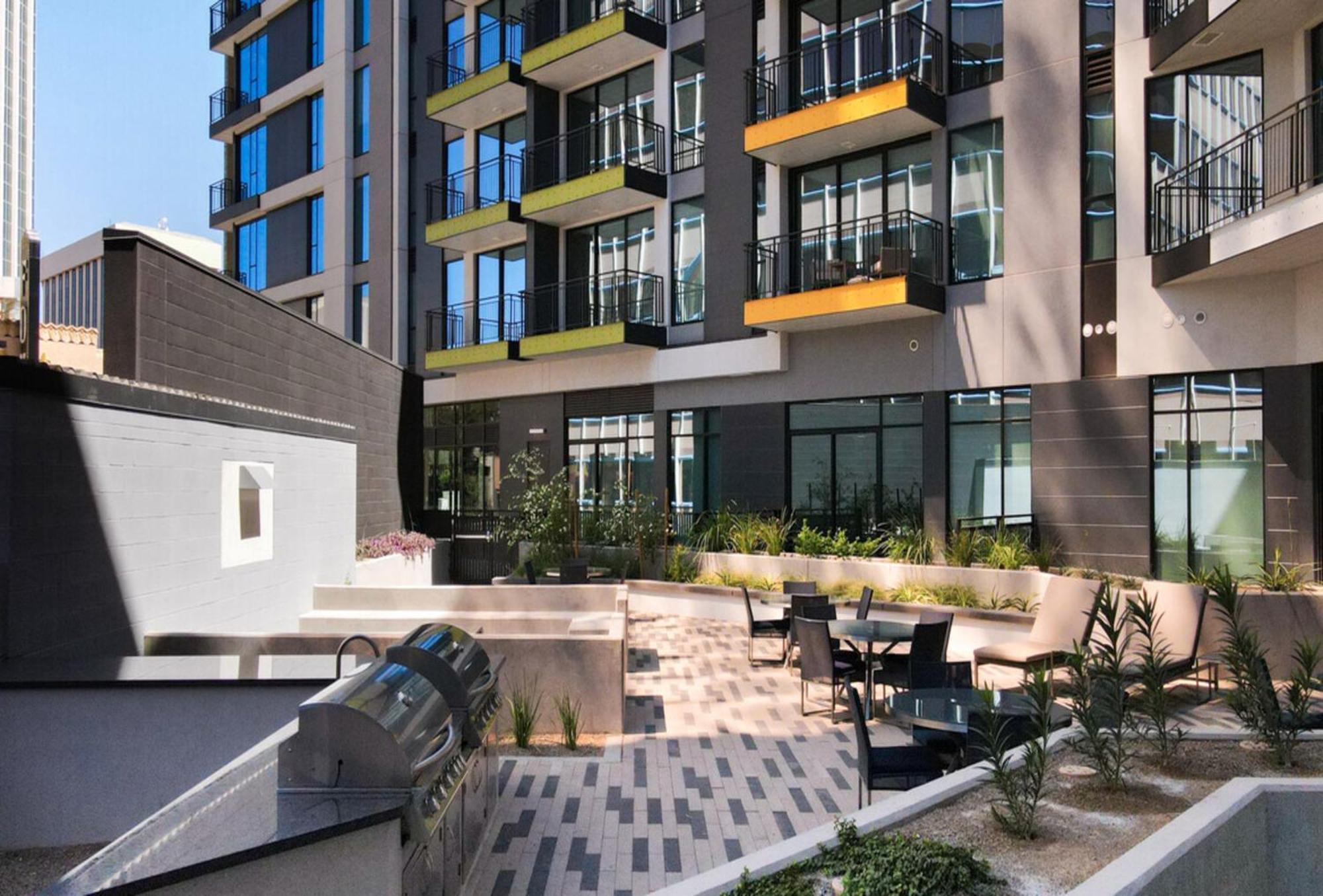 Rendezvous Apartments By Barsala Tucson Exterior foto